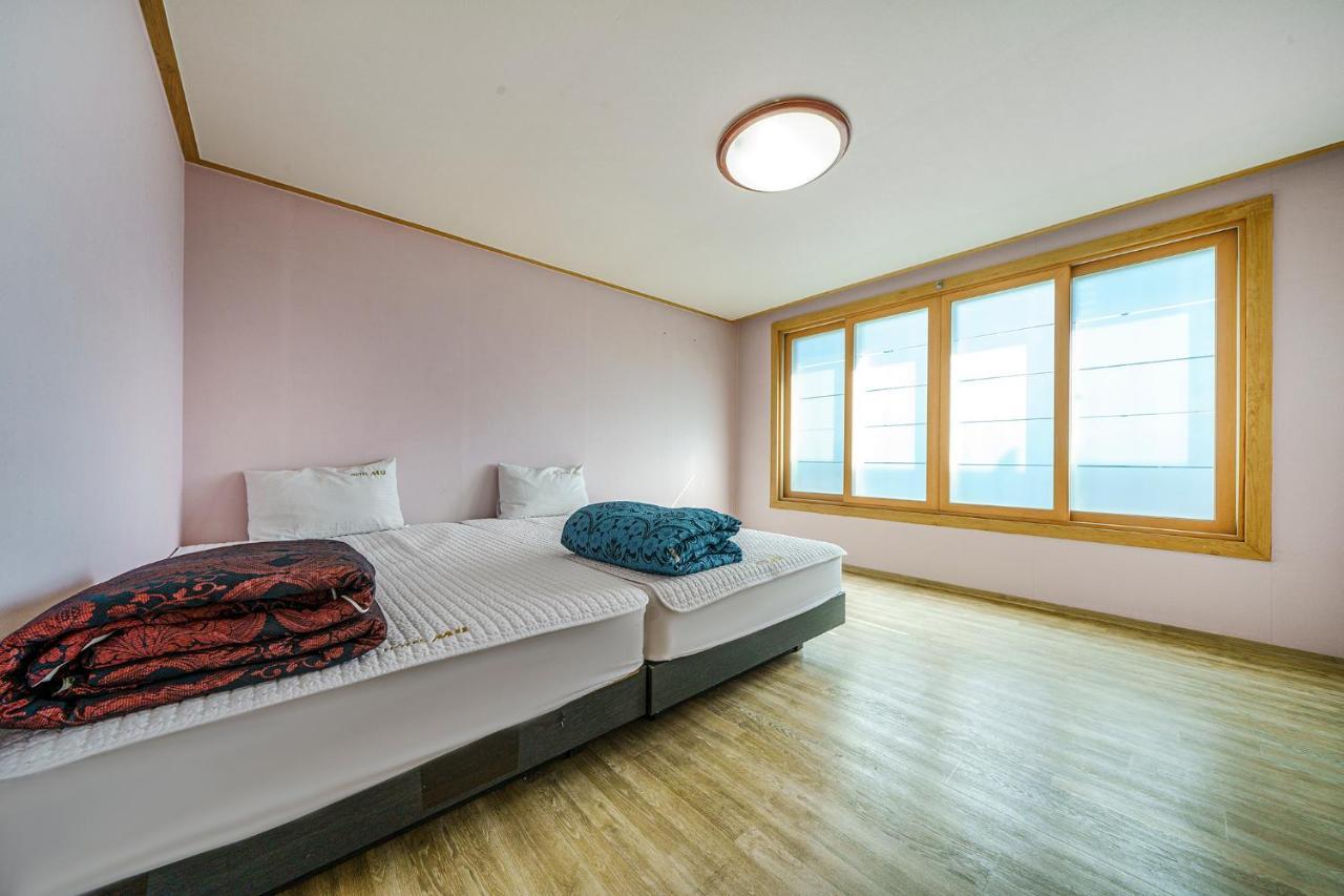 Mu Hotel Sasang Luaran gambar